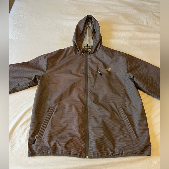 NEW BALANCE SPRING JACKET - Picture 3 of 5